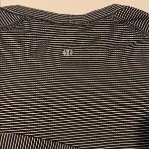 Lululemon swifts long sleeve top